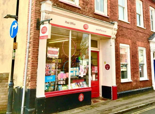 Main Post Office in Bedfordshire For Sale