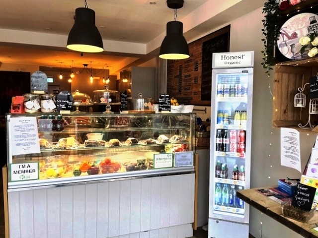 Daytime Coffee Shop in Epsom For Sale