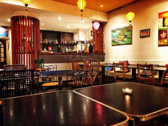 Thai & Spanish Restaurant in Charlton For Sale
