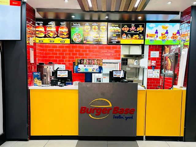 Buy a Well Presented Fast Food Restaurant in Middlesex For Sale