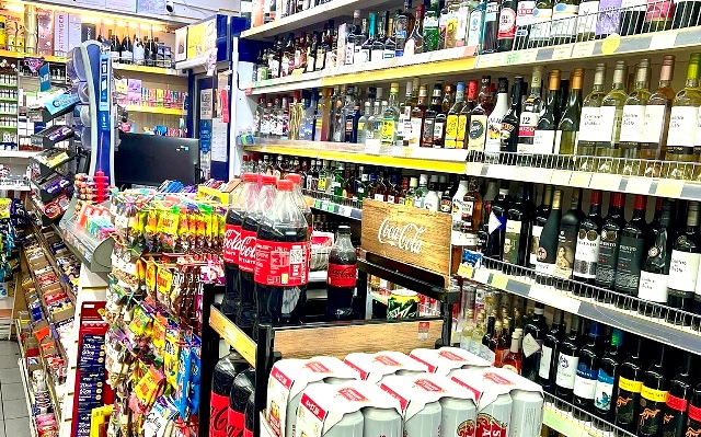 Sell a Convenience Store and Off Licence in East London For Sale