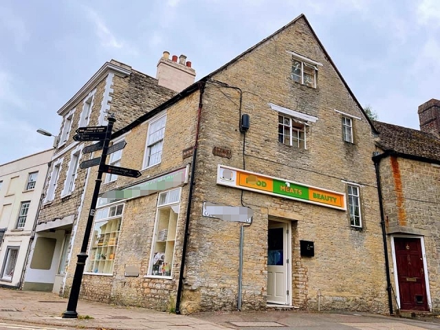 Asian and Caribbean Store in Oxfordshire For Sale