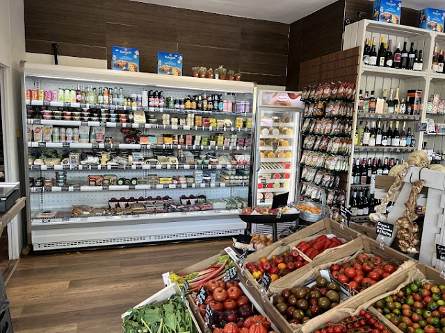 Quality Greengrocer plus optional Wholesale business in Kent For Sale