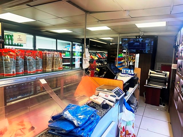 Supermarket with Butchers Counter in Hampshire For Sale for Sale