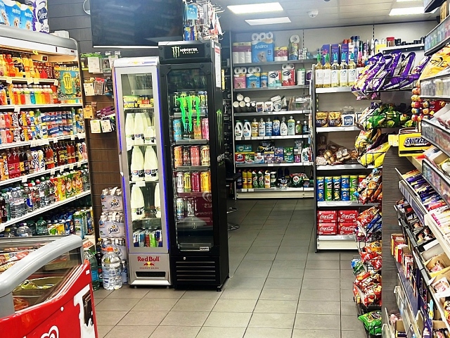 Convenience Store & Off Licence in Surrey For Sale for Sale