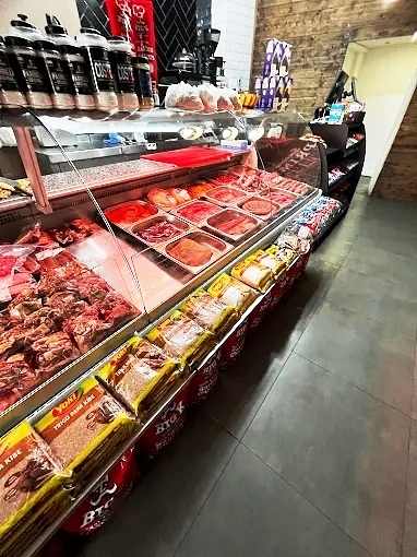 Buy a Impressive Butchers and Cafe Shop in Middlesex For Sale