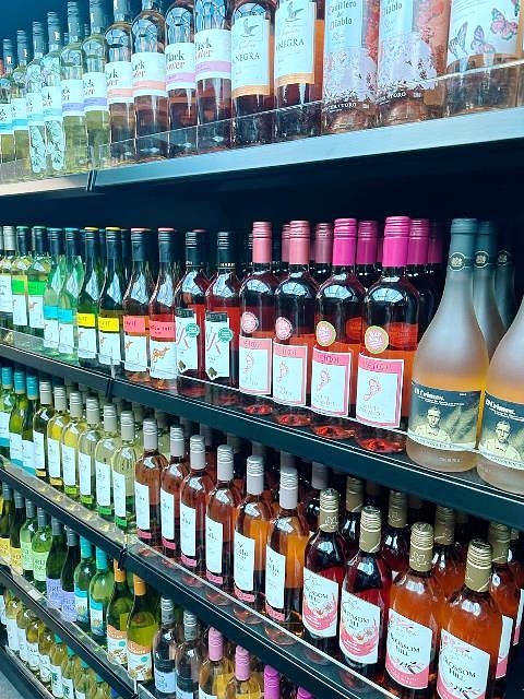 Well Established Convenience Store in Kent For Sale for Sale