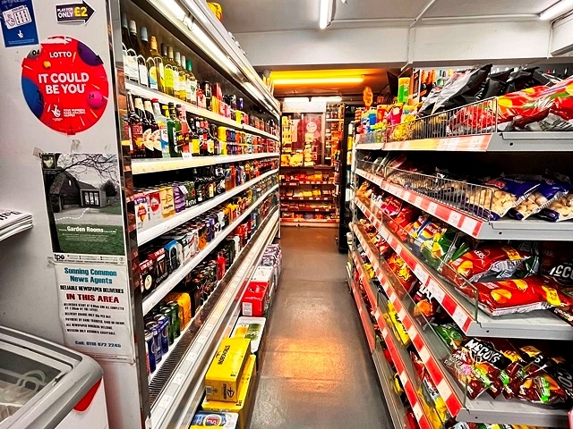 Virtually Freehold Convenience Store in Berkshire For Sale