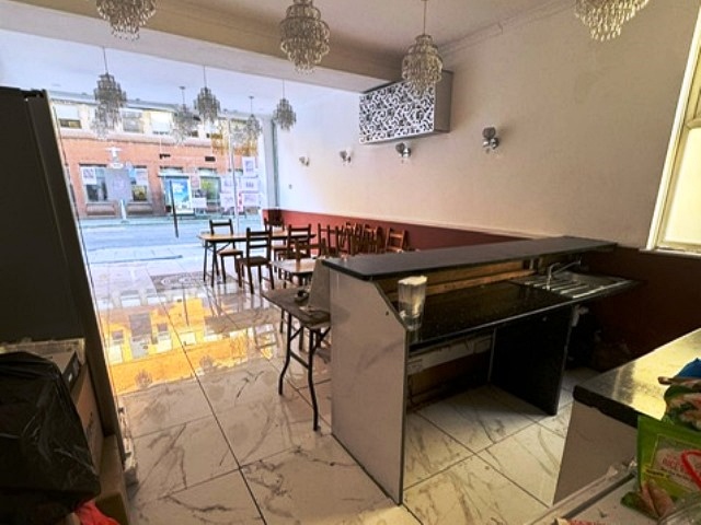 Sell a Closed Bar with Garden in Surrey For Sale