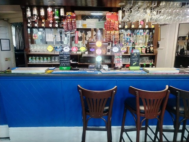 Indian Restaurant and Bar in West Midlands For Sale