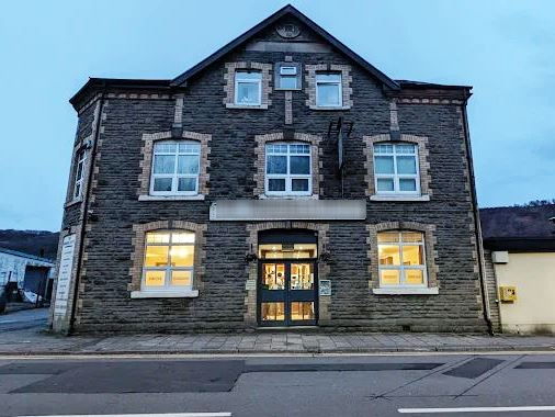 Restaurant with Pub and Hotel in South Wales for sale