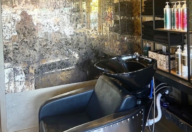 Hair & Beauty Salon in Reigate For Sale for Sale