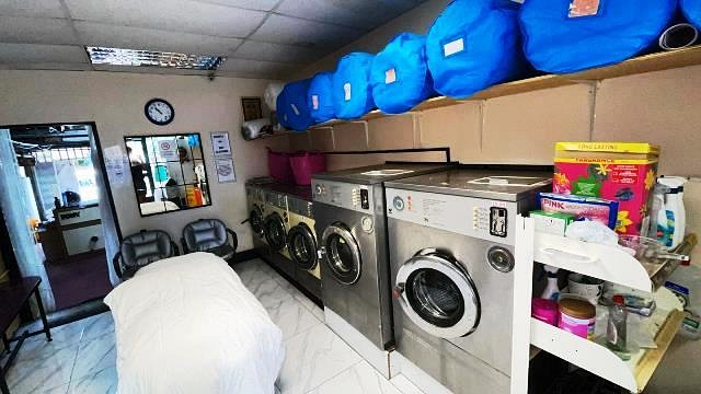 Sell a Dry Cleaners plus Launderette in High Wycombe For Sale