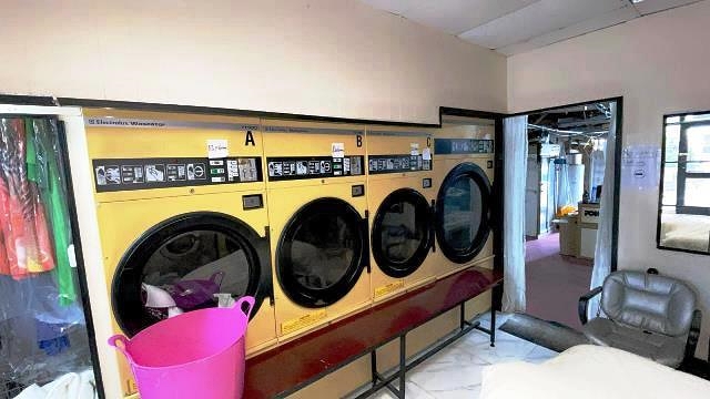 Dry Cleaners plus Launderette in High Wycombe For Sale for Sale