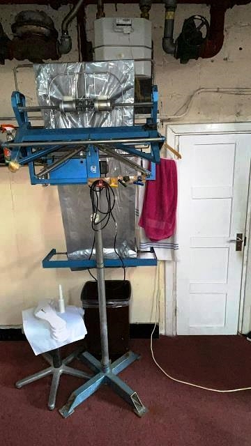 Dry Cleaners plus Launderette in High Wycombe For Sale for Sale