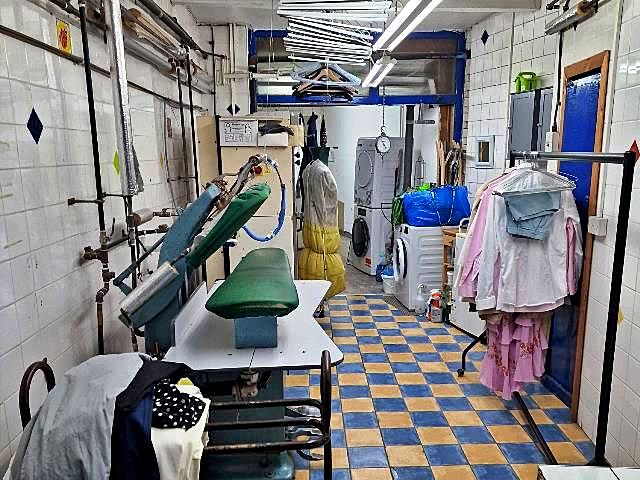 Freehold Dry Cleaners in Kent For Sale for Sale