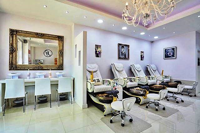 Award winning Beauty Salon in Central London For Sale