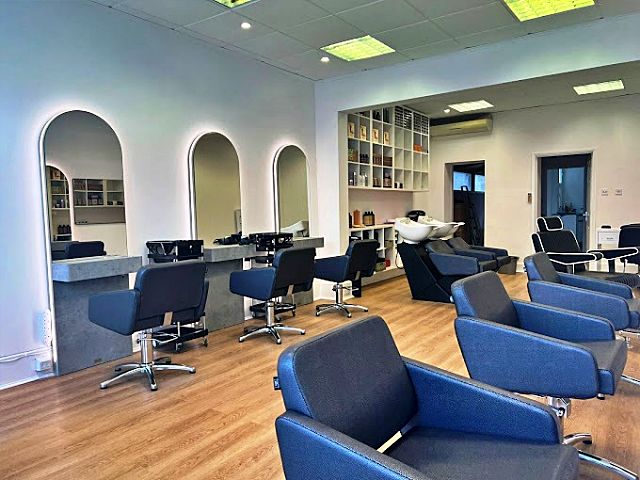 Hairdresser and Beauty Salon in Kent For Sale