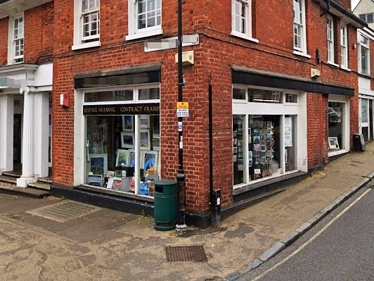 Attractive Picture Framing Shop in Bedfordshire For Sale