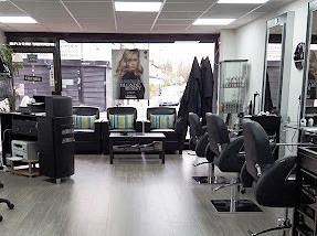 Buy a Hairdressing Salon plus adjoining Barber Shop in Surrey For Sale