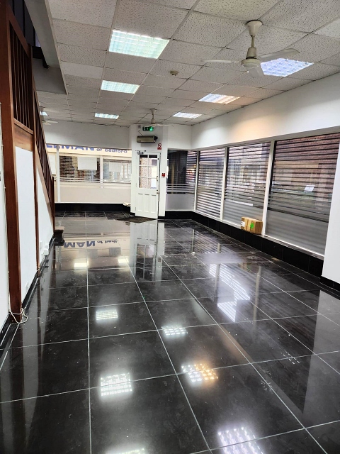 Buy a Empty Premises was Hair Salon in Bedfordshire For Sale