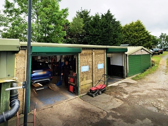 MOT Center plus Garage in West Yorkshire For Sale