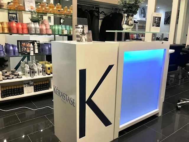 Well Fitted Hairdressing Salon in North London For Sale for Sale
