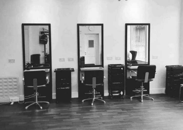 Ready to Open Hairdressing and Salon in Surrey For Sale