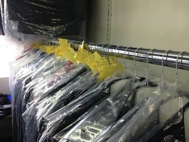 Sell a Newly Fitted Commercial Laundry in Middlesex For Sale