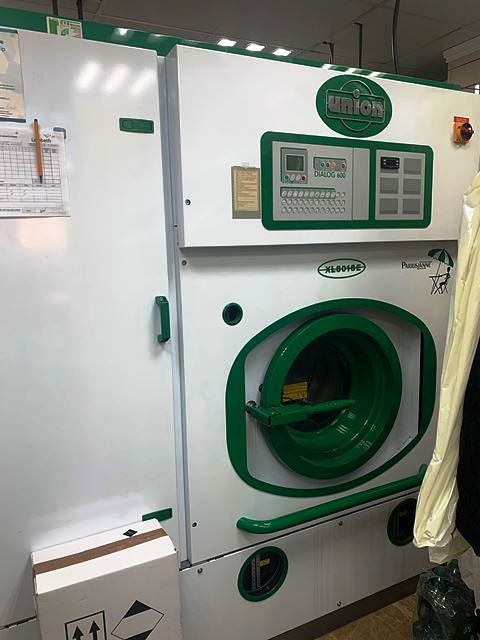 Buy a Well fitted Dry Cleaners in South London For Sale
