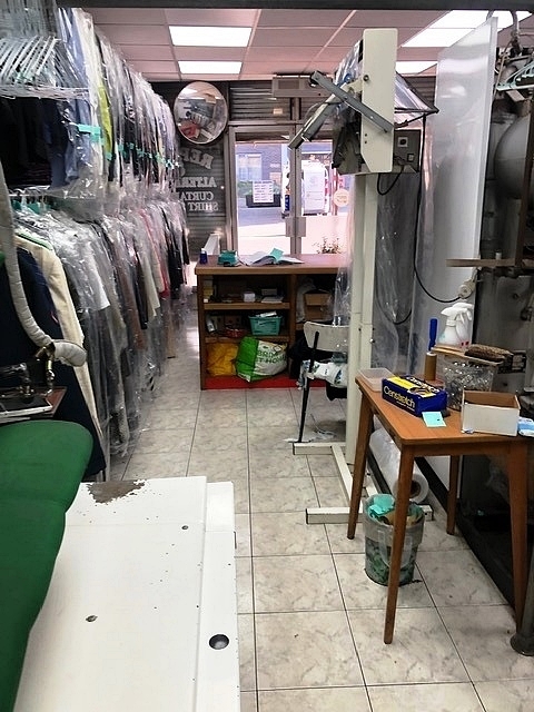Old Established Dry Cleaners in Surrey For Sale for Sale