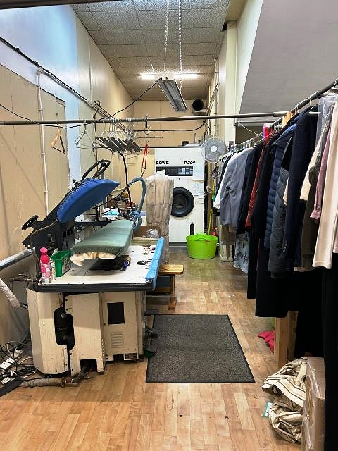 Sell a Dry Cleaners plus adjoining Clothes Shop in Cambridgeshire For Sale