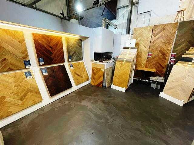 Wholesale Flooring Business in Berkshire For Sale
