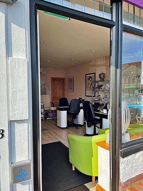 Old Established Beauty Salon in West Sussex For Sale