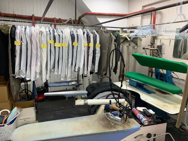 Sell a Dry Cleaners and Alterations in Surrey For Sale