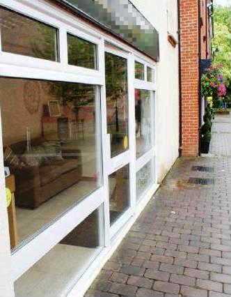 Beauty Salon and Cosmetics in Hampshire For Sale