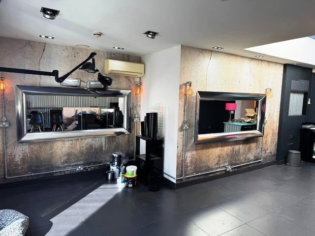 Retail or Catering Premises in Surrey For Sale for Sale