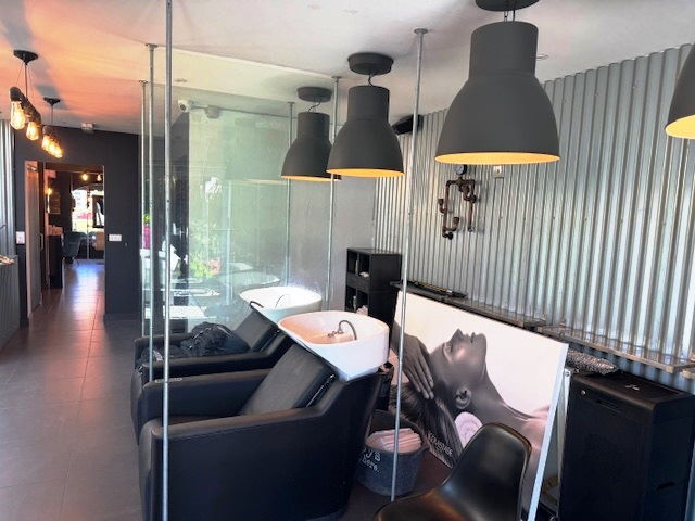 Retail or Catering Premises in Surrey For Sale for Sale