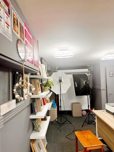 Buy a Photo Studio and Printers in Northamptonshire For Sale