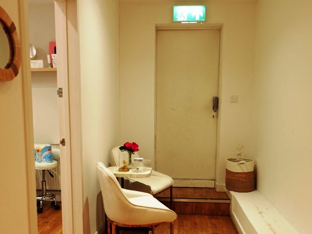 Hair and Beauty Salon in North London For Sale for Sale