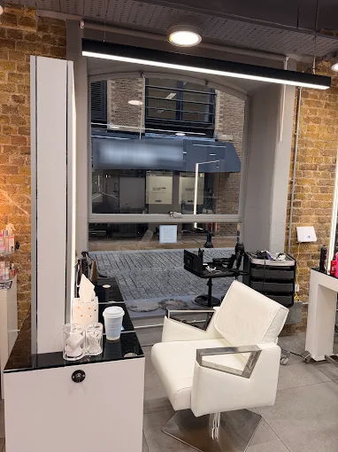Business in South London layout