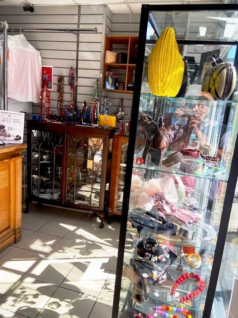 Buy a Receiving Dry Cleaners in Central London For Sale