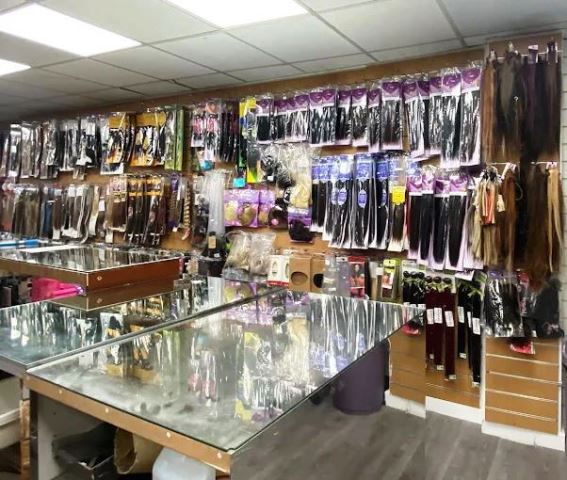 Hair Salon plus Impressive Retail Shop in South Yorkshire For Sale