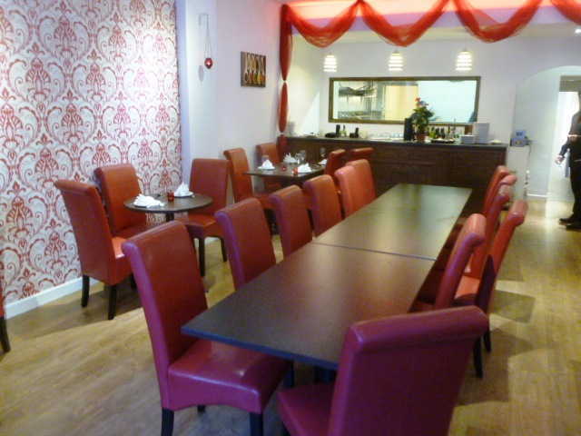 Well Fitted Indian Restaurant in Mortlake For Sale