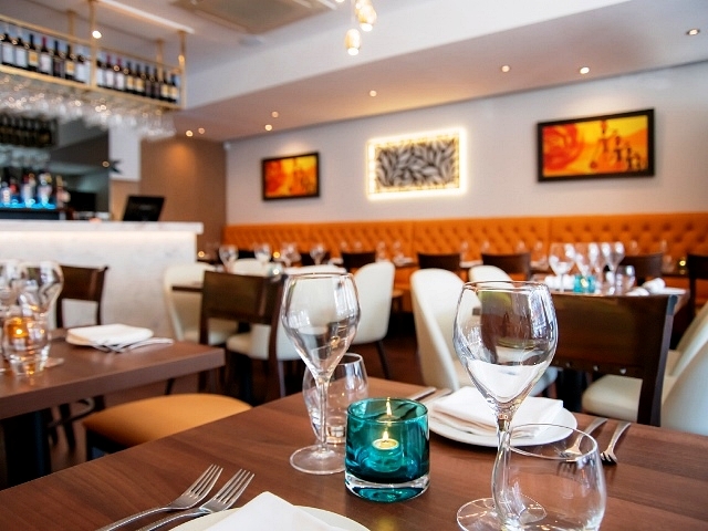 Attractive Restaurant in Reigate For Sale for Sale