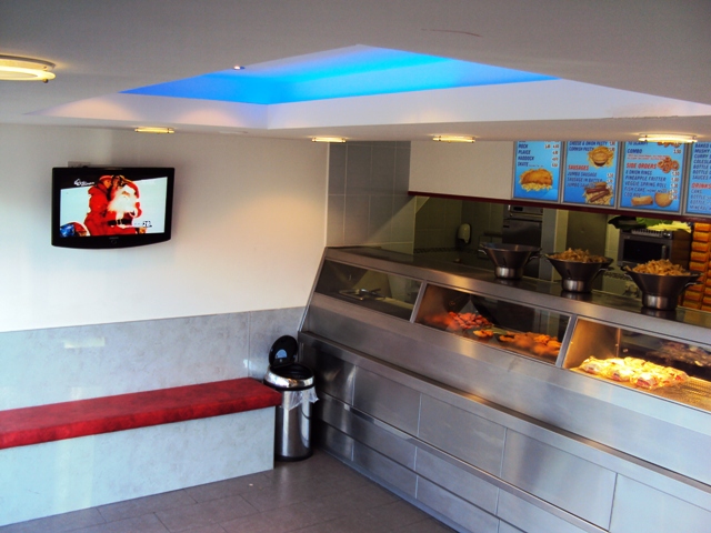 Professionally Equipped Takeaway in South London For Sale