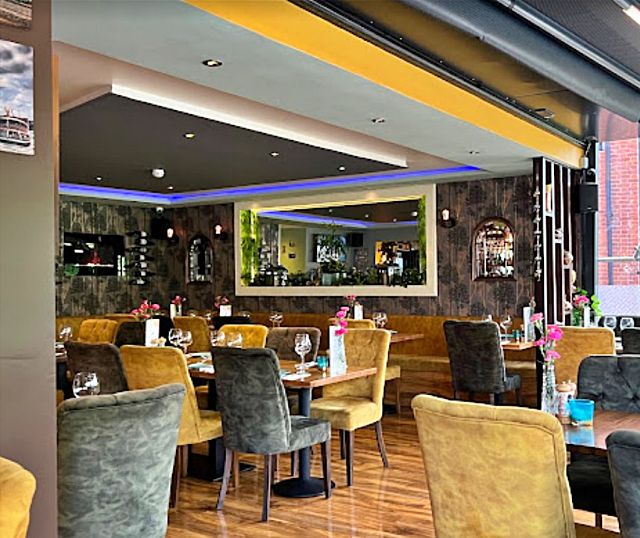 Sell a Licensed Grill Restaurant in Surrey For Sale