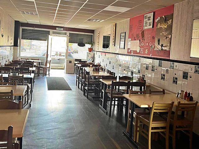 Sell a Family Cafe in Welling For Sale