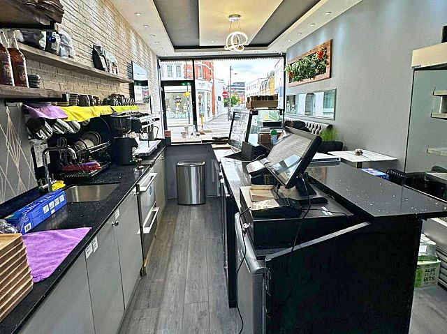 Cafe and Fast Food Restaurant in South London For Sale for Sale