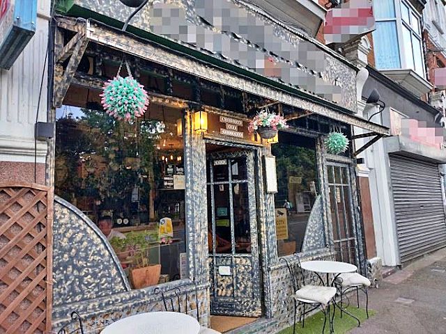 Licenced Restaurant in South London For Sale